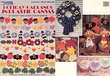 LA Holiday Garlands in Plastic Canvas